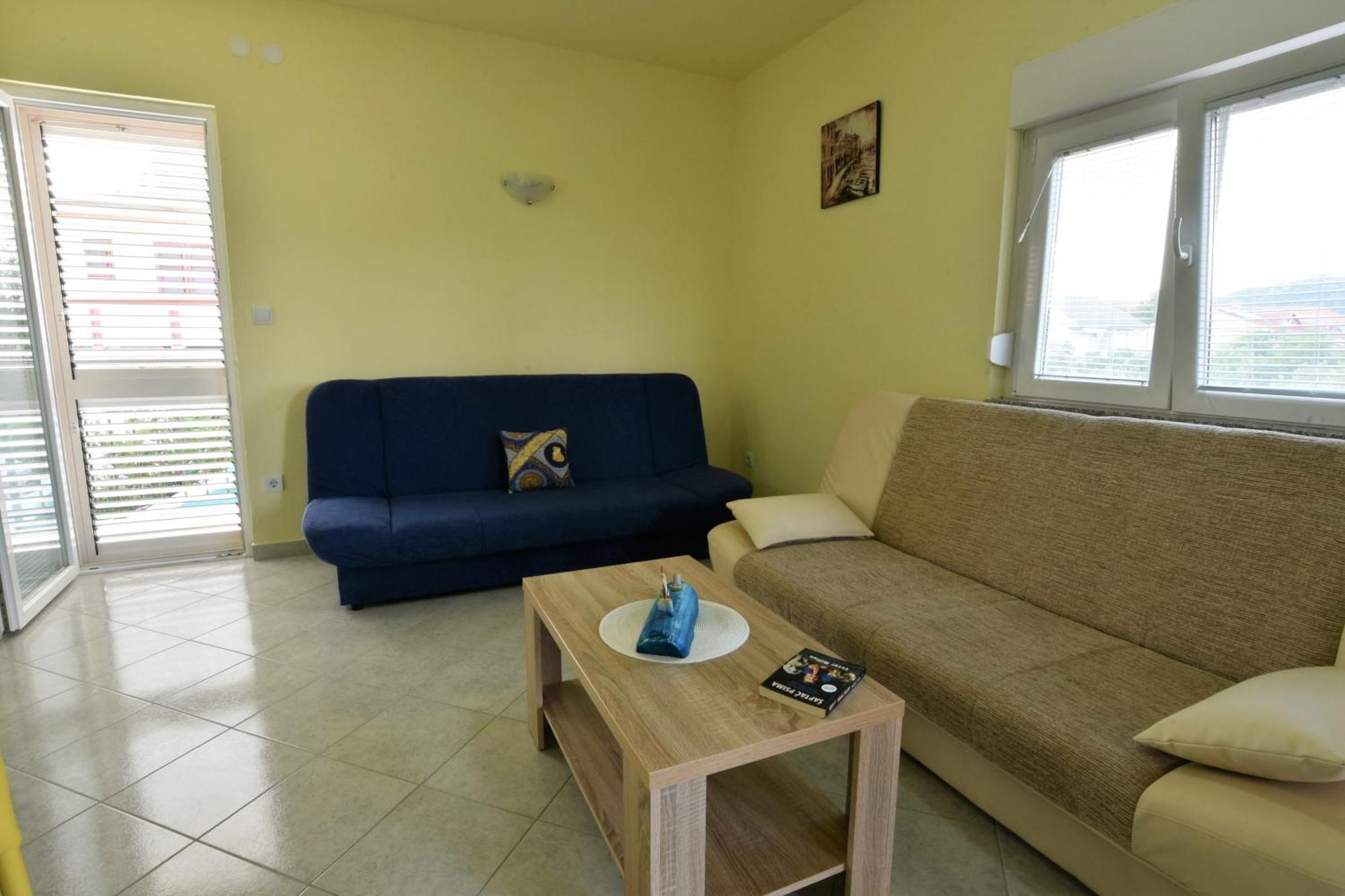 Apartmani Natasa Nino Jezera, Murter Zimmer foto