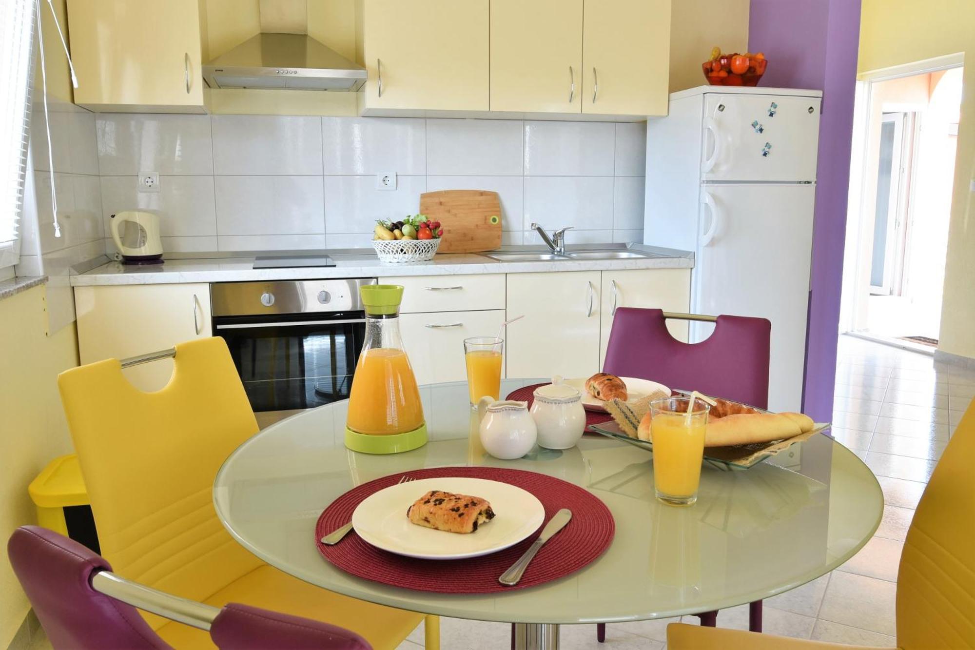 Apartmani Natasa Nino Jezera, Murter Zimmer foto