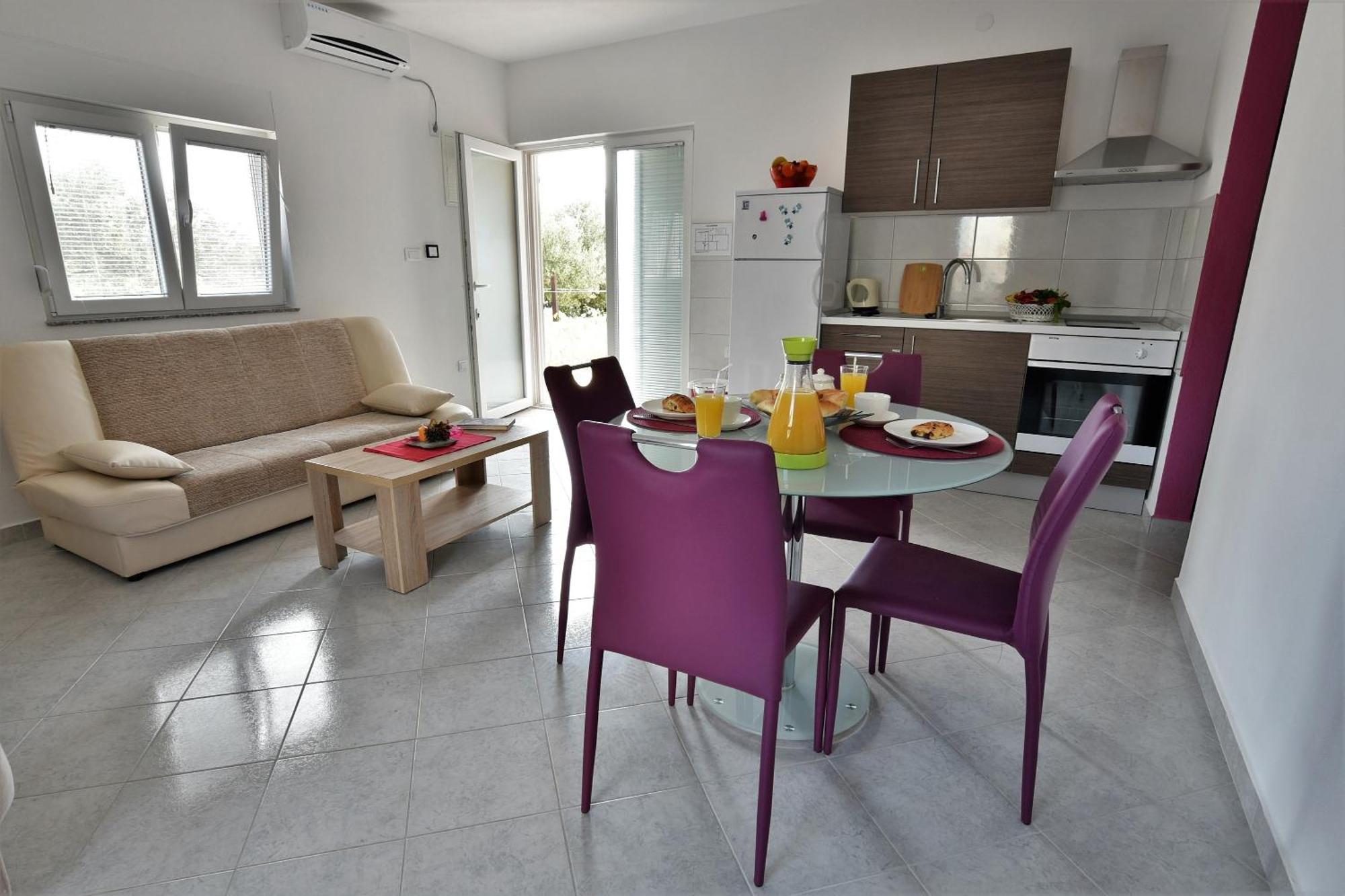 Apartmani Natasa Nino Jezera, Murter Zimmer foto