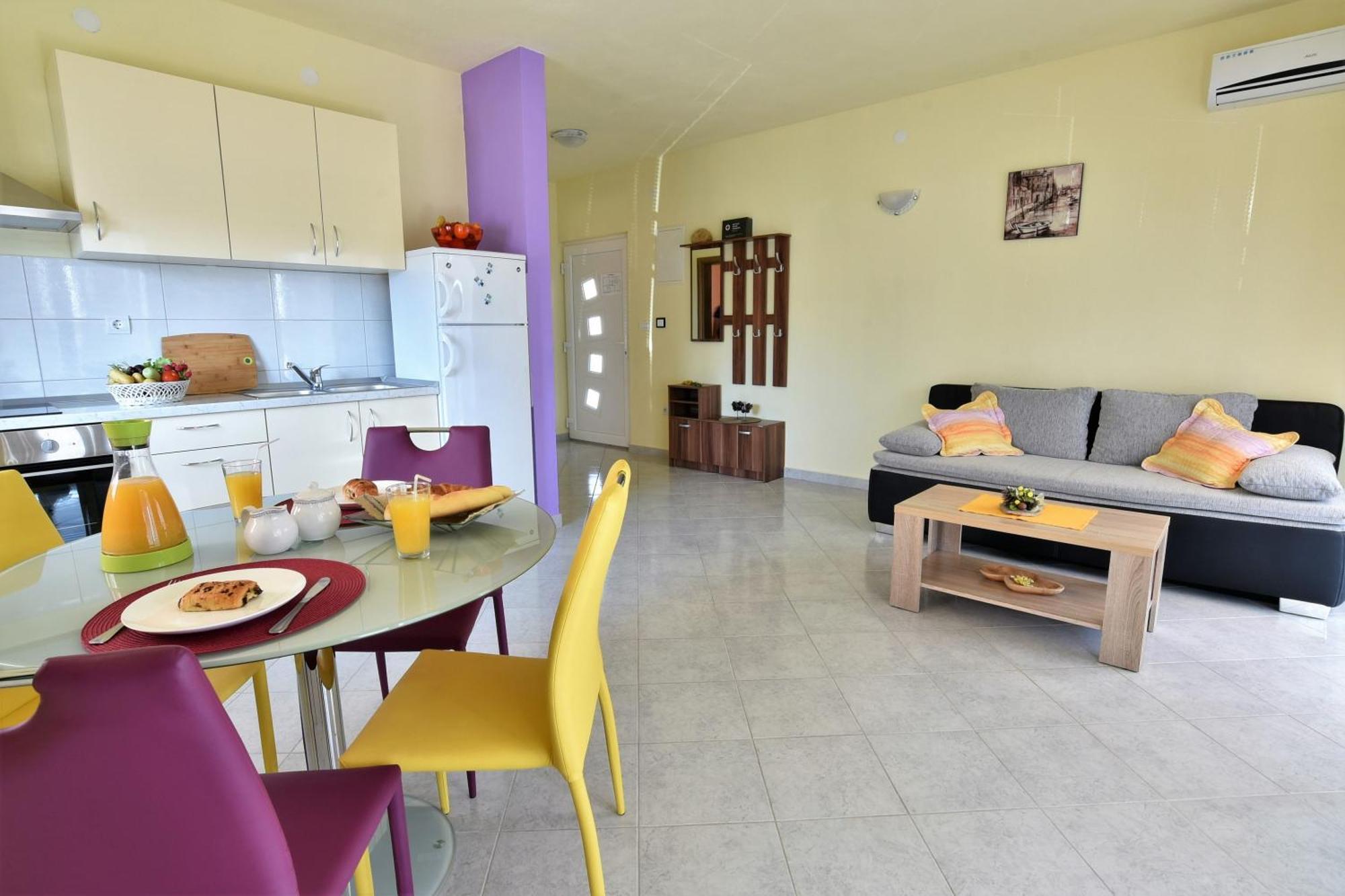 Apartmani Natasa Nino Jezera, Murter Zimmer foto